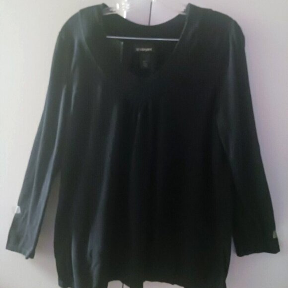 Lane Bryant Womans Plus Size 18/20 Light Solid Black Scoop Neck Knit Blouse - Picture 1 of 4
